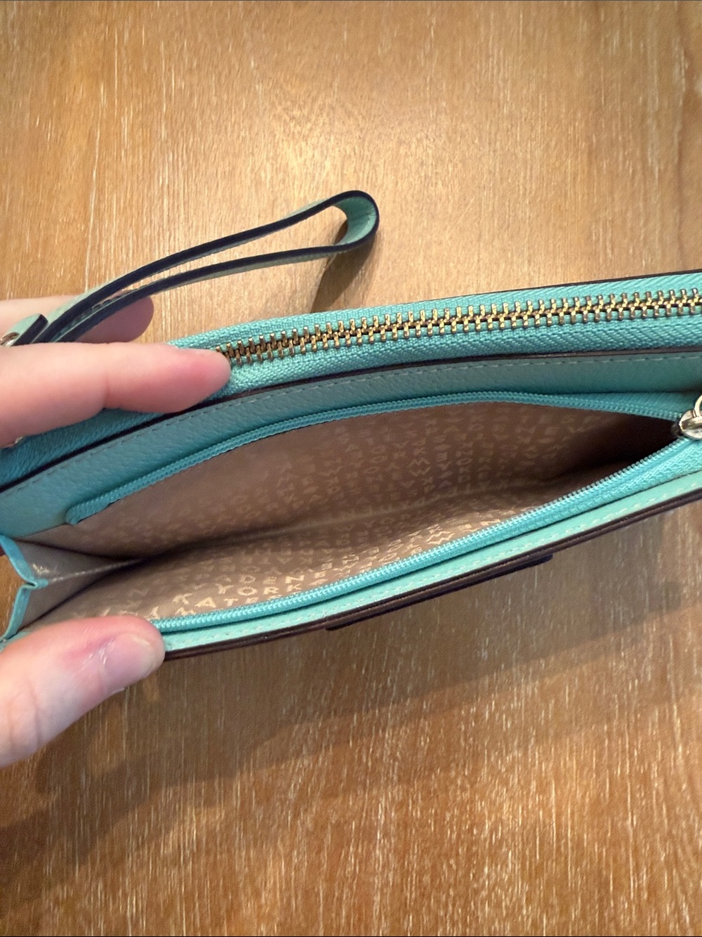 kate spade Mint Teal Leather Wristlet Wallet with Gold Logo - Picture 5 of 5